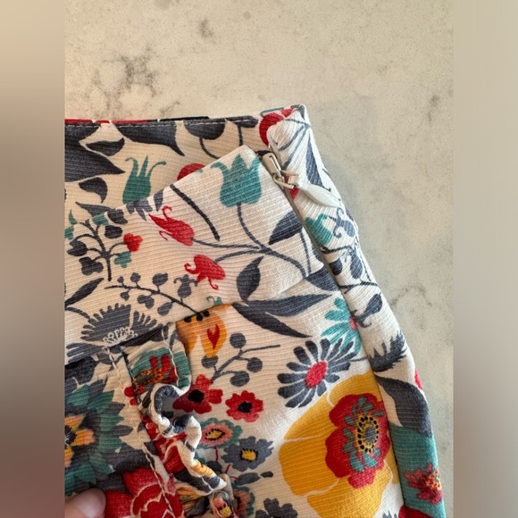 Ann Taylor LOFT Women’s Shorts Sz 0 - NWOT - Picture 4 of 5